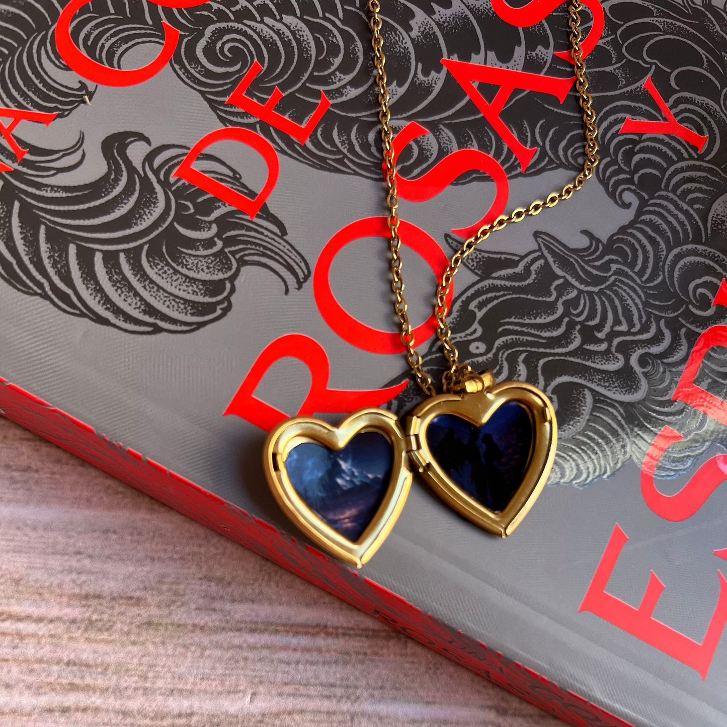 Collar Relicario Corazón Acotar