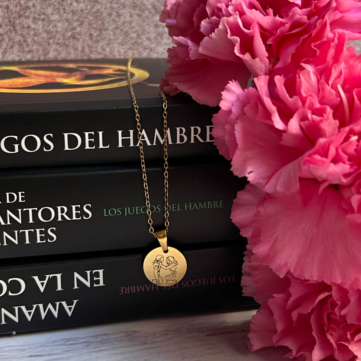 Collar Katniss y Peeta & Los juegos del hambre