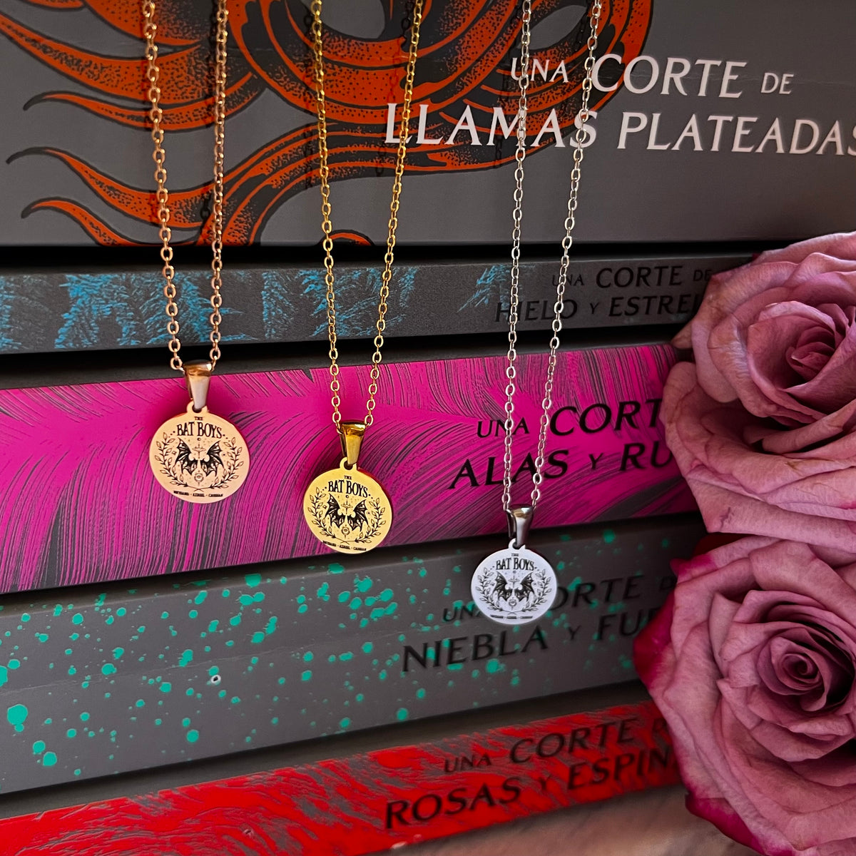 Collar Bat Boys Acotar